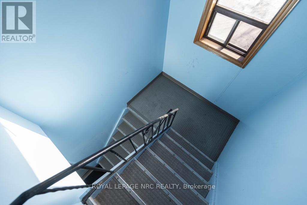 Unit 5 - 389 Elizabeth Street, Grimsby, Ontario  L3M 3K6 - Photo 12 - X12558680