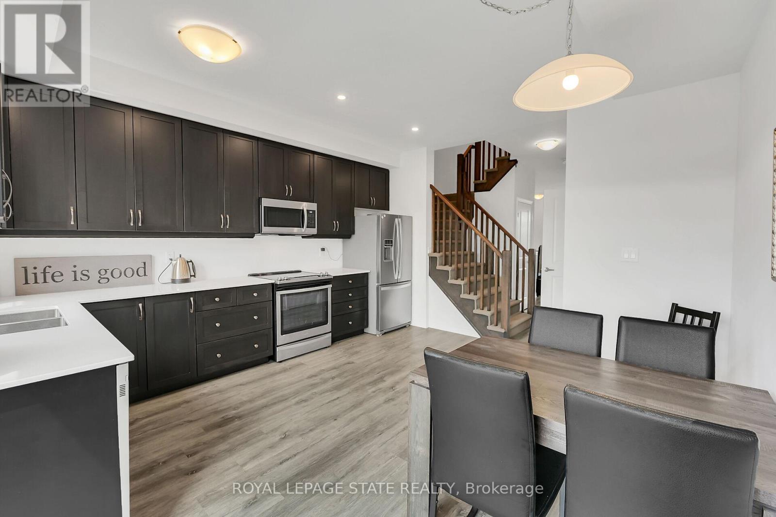 4862 Connor Drive, Lincoln, Ontario  L3J 0S2 - Photo 12 - X12558722