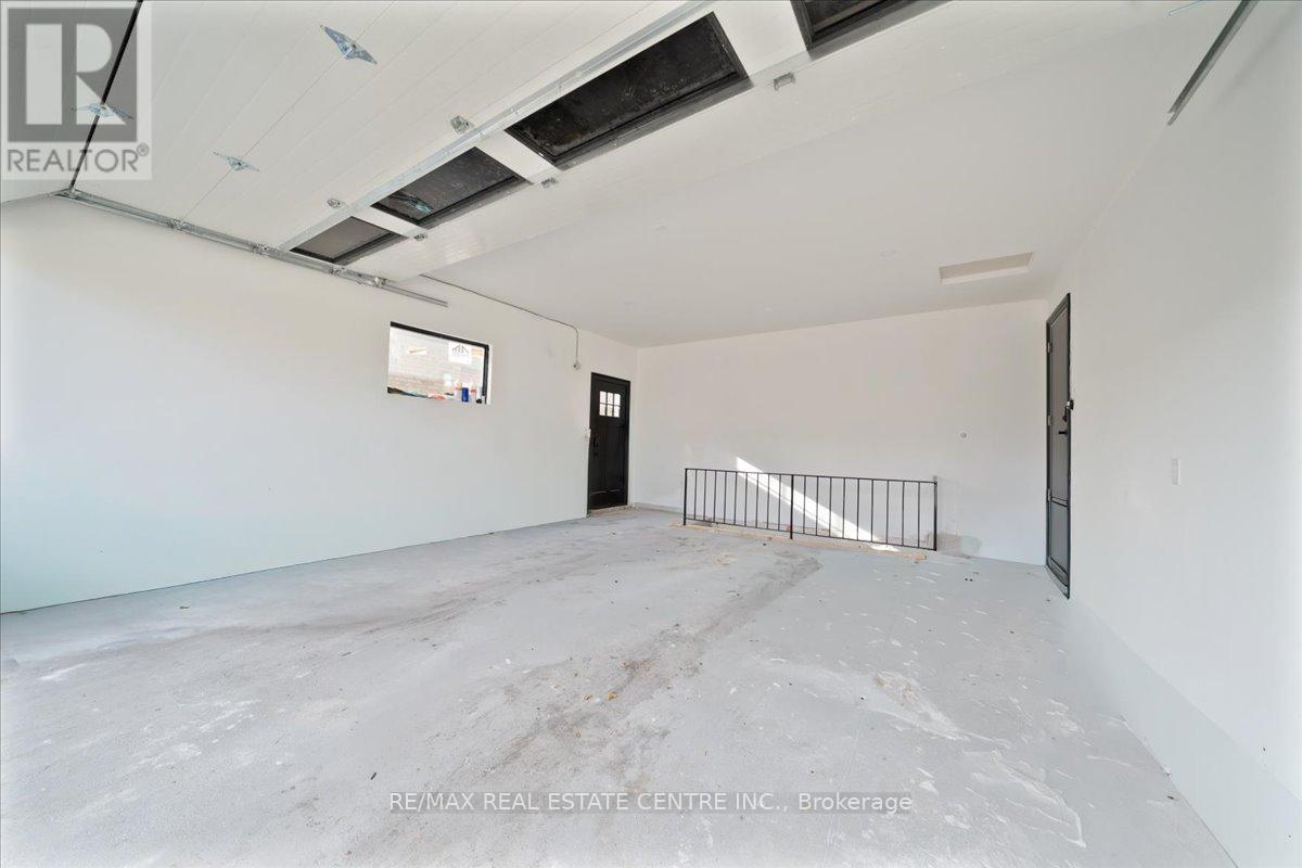 32 Elena Court, Hamilton, Ontario  L9C 7P7 - Photo 44 - X12558730