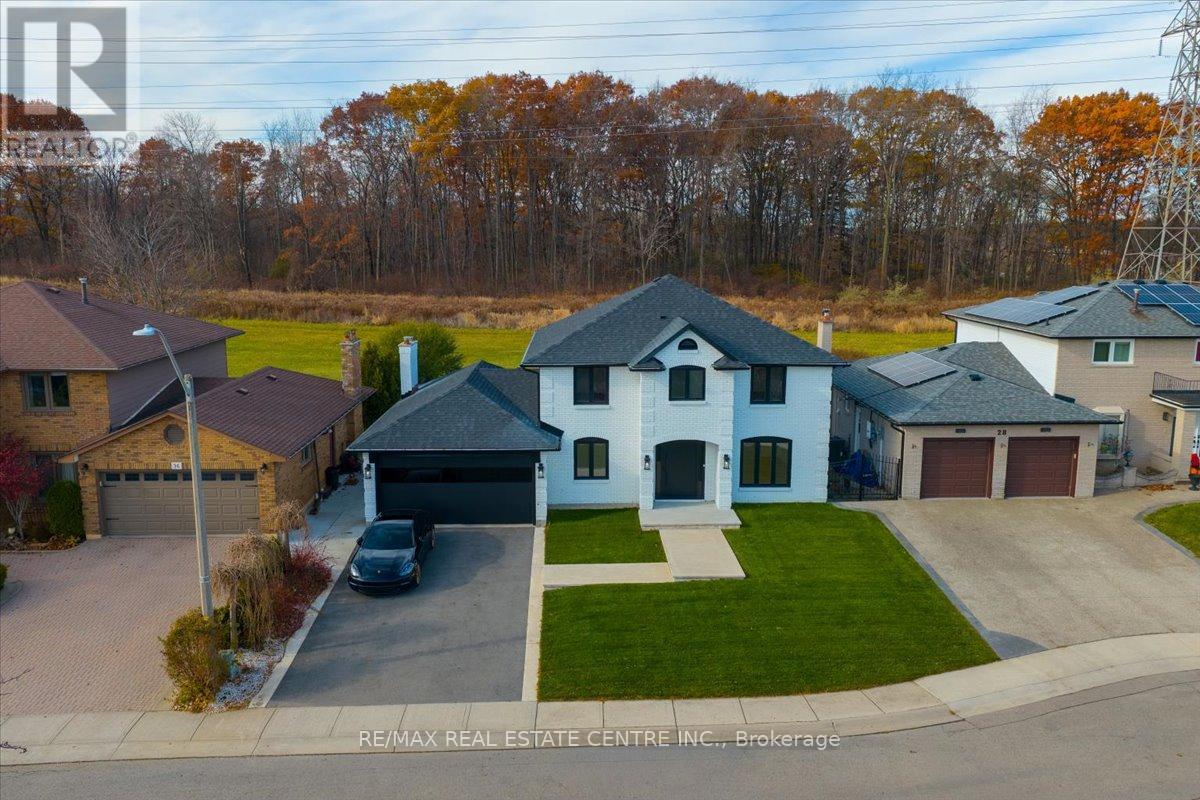 32 Elena Court, Hamilton, Ontario  L9C 7P7 - Photo 45 - X12558730