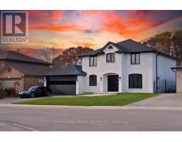 32 ELENA COURT, Hamilton, Ontario