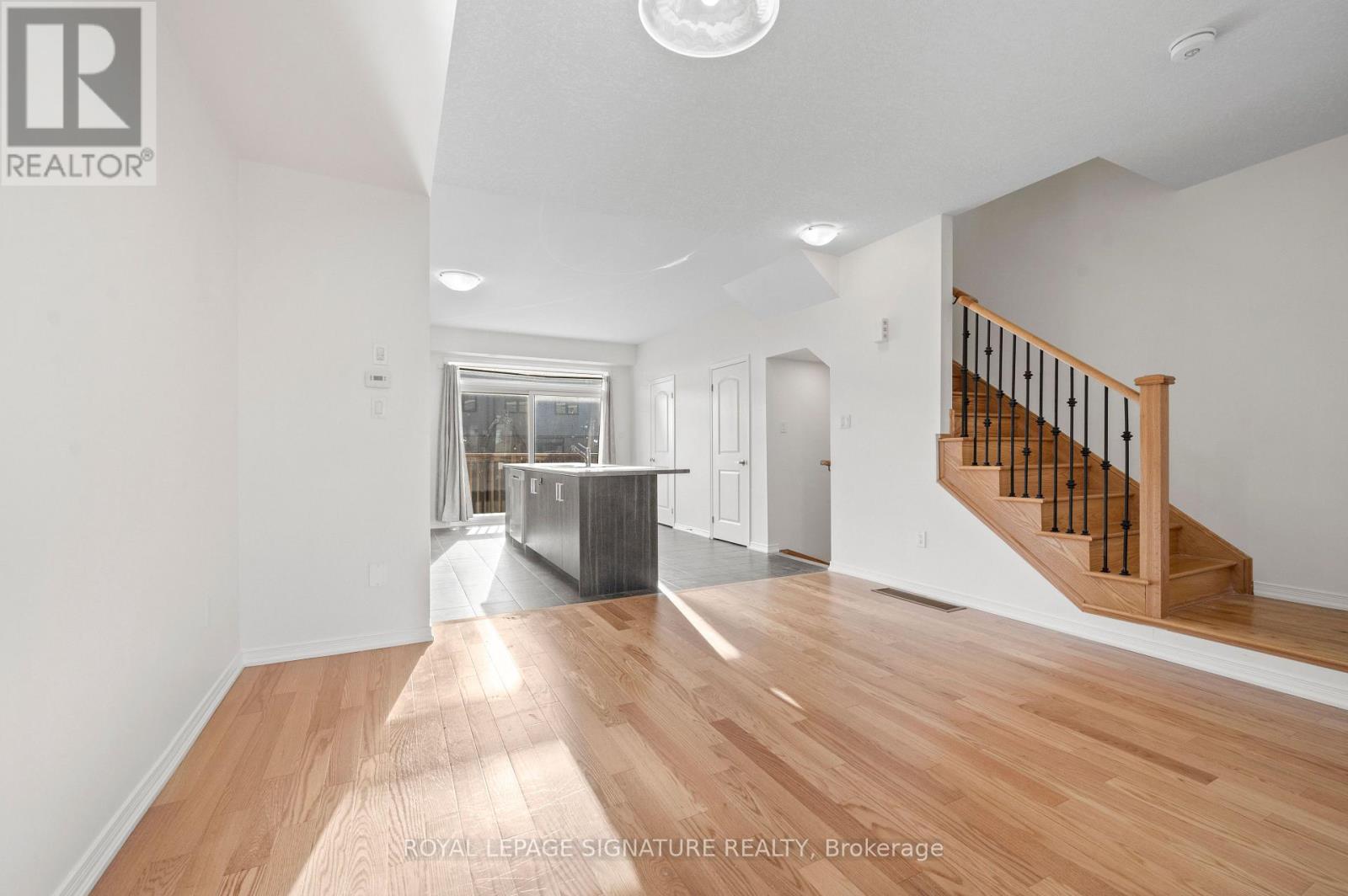 81 Holder Drive, Brantford, Ontario  N3T 0W8 - Photo 5 - X12558742