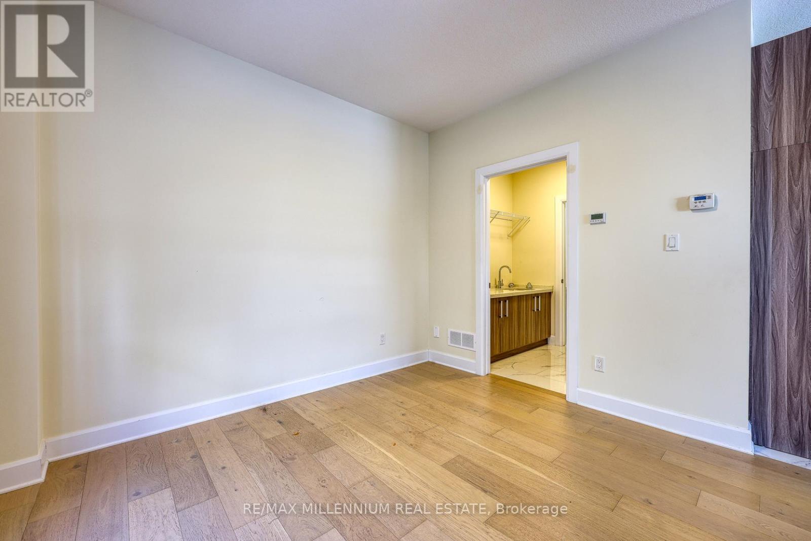 5 - 2612 Sheffield Boulevard, London South, Ontario  N6M 0J4 - Photo 32 - X12558746