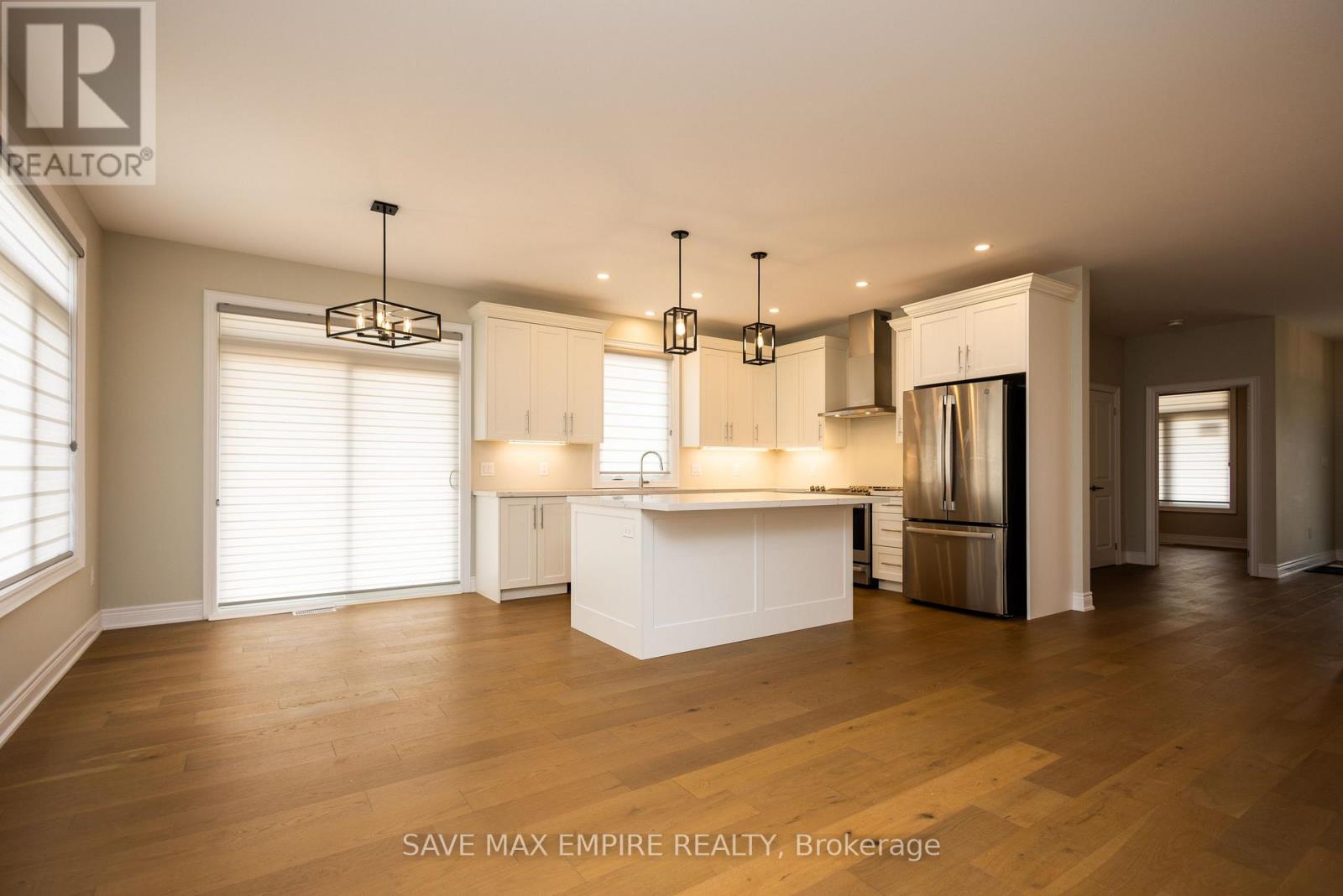 3580 Canfield Crescent, Fort Erie, Ontario  L0S 1S0 - Photo 9 - X12558760