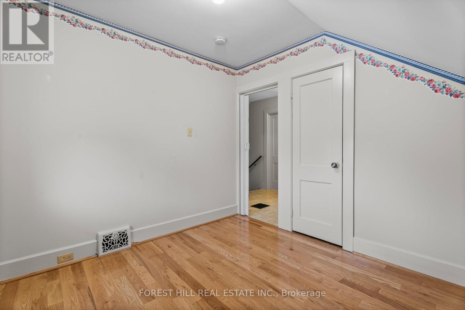 188 Wentworth Avenue, Kitchener, Ontario  N2M 3S4 - Photo 22 - X12558764