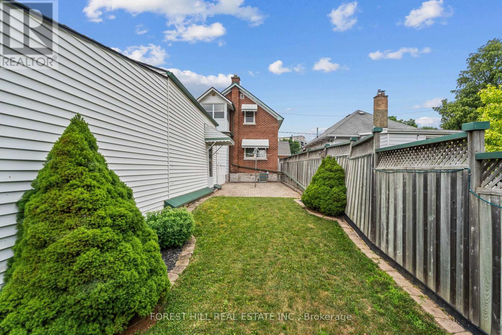 188 Wentworth Avenue, Kitchener, Ontario  N2M 3S4 - Photo 33 - X12558764