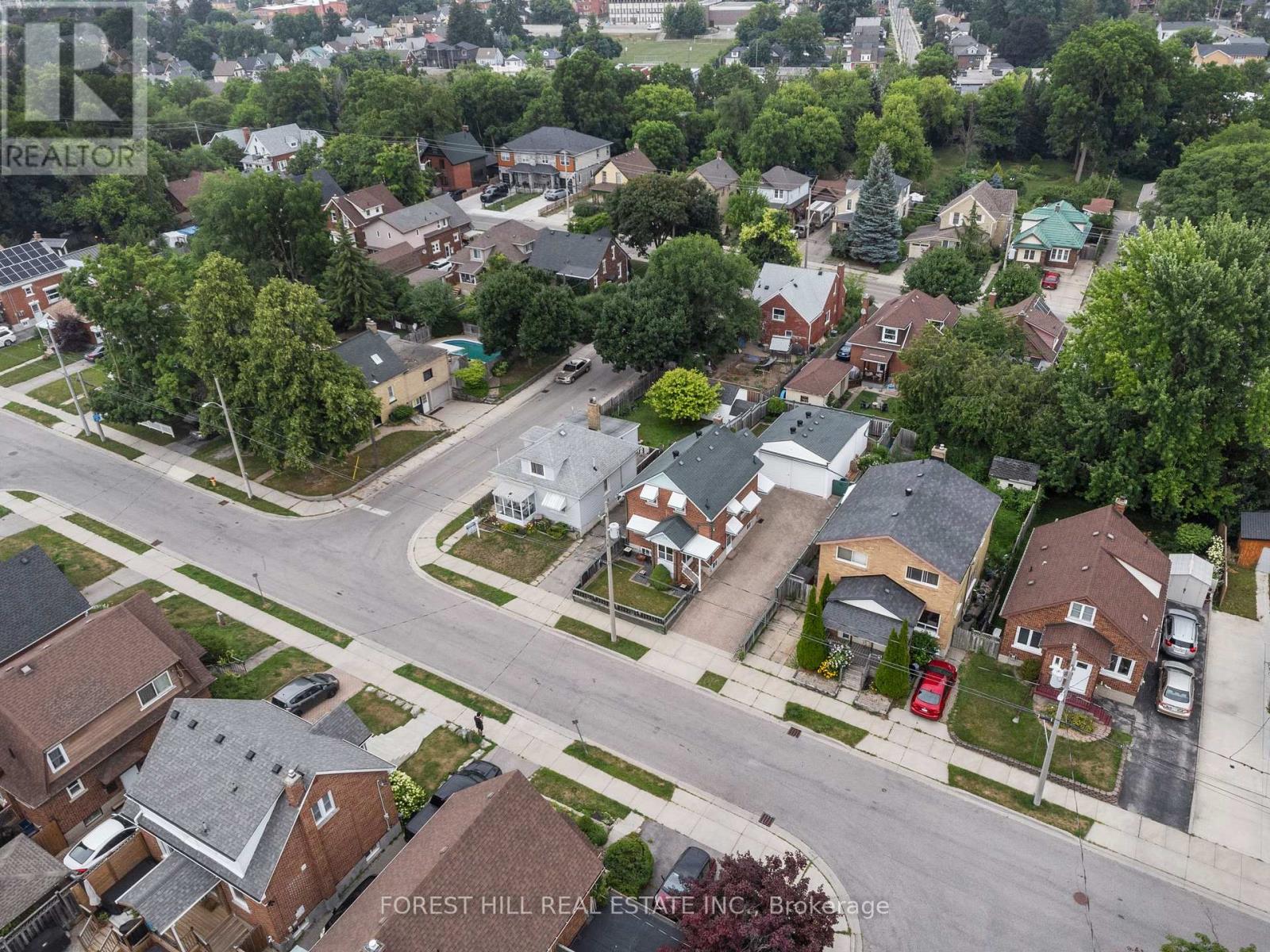 188 Wentworth Avenue, Kitchener, Ontario  N2M 3S4 - Photo 34 - X12558764