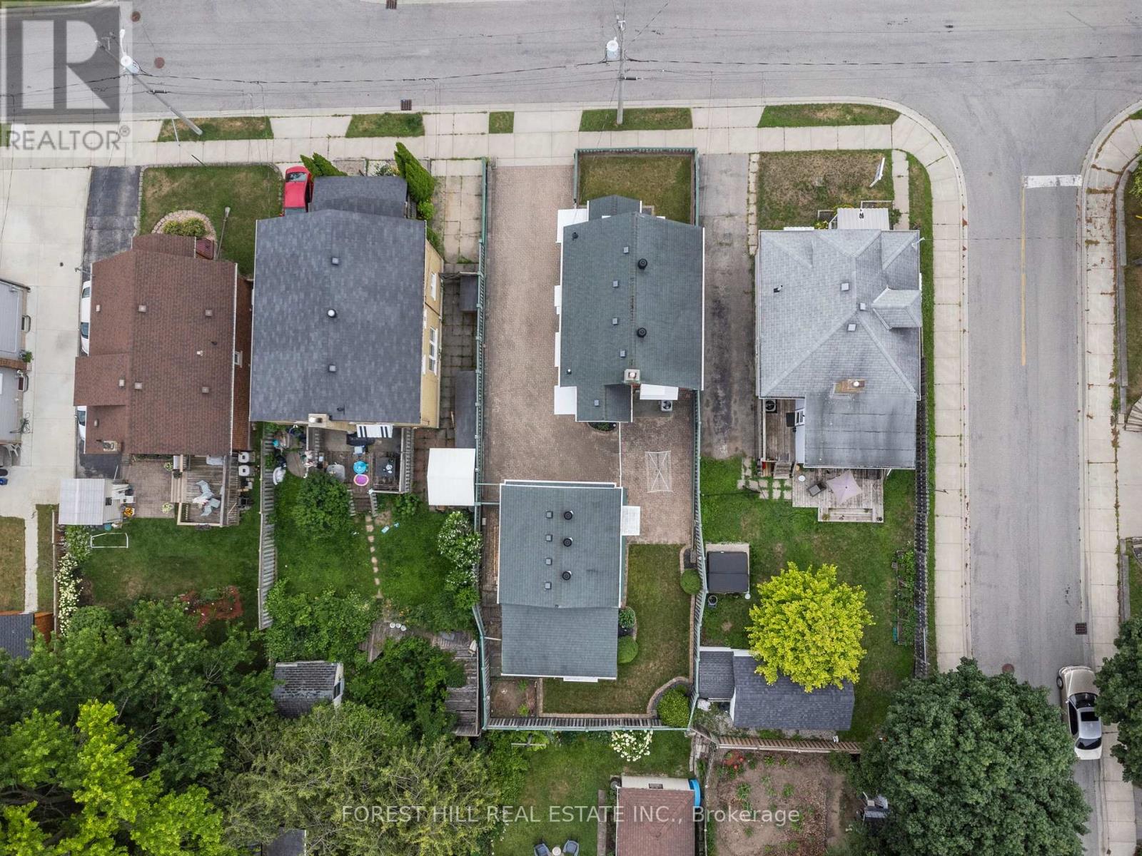 188 Wentworth Avenue, Kitchener, Ontario  N2M 3S4 - Photo 35 - X12558764