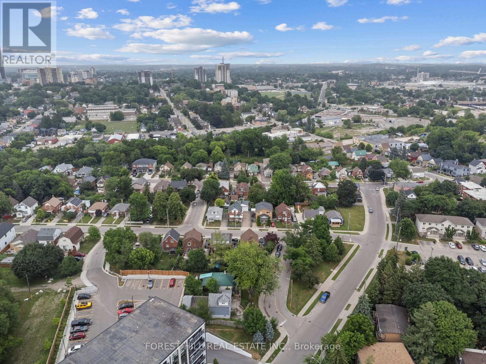 188 Wentworth Avenue, Kitchener, Ontario  N2M 3S4 - Photo 37 - X12558764