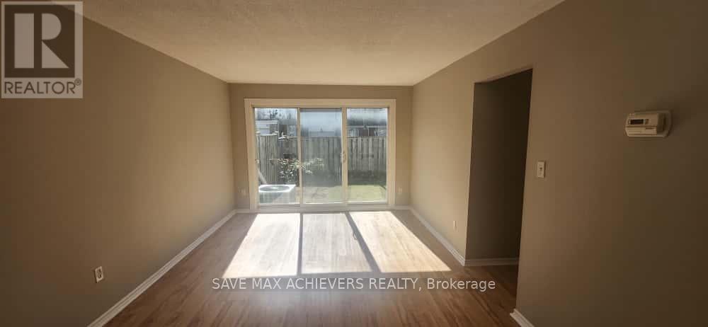 10 - 590 Millbank Drive, London South, Ontario  N6E 2H2 - Photo 11 - X12558848