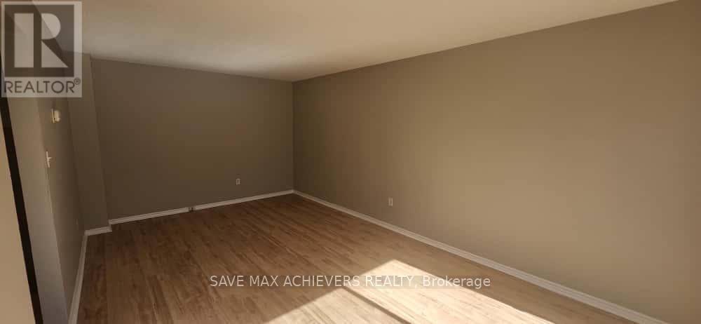 10 - 590 Millbank Drive, London South, Ontario  N6E 2H2 - Photo 12 - X12558848