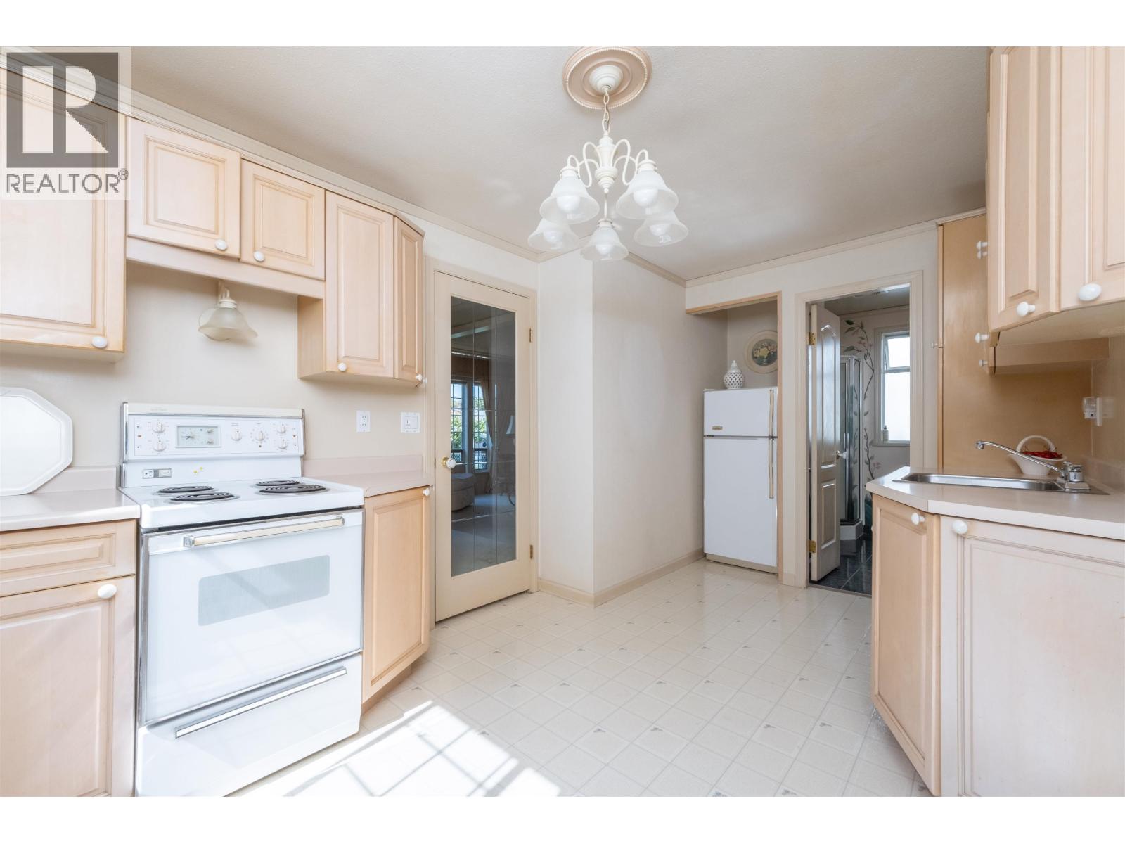 5020 Moss Street, Vancouver, British Columbia  V5R 3T7 - Photo 10 - R3068674