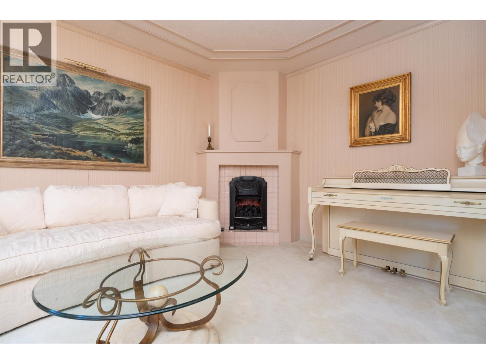 5020 Moss Street, Vancouver, British Columbia  V5R 3T7 - Photo 5 - R3068674