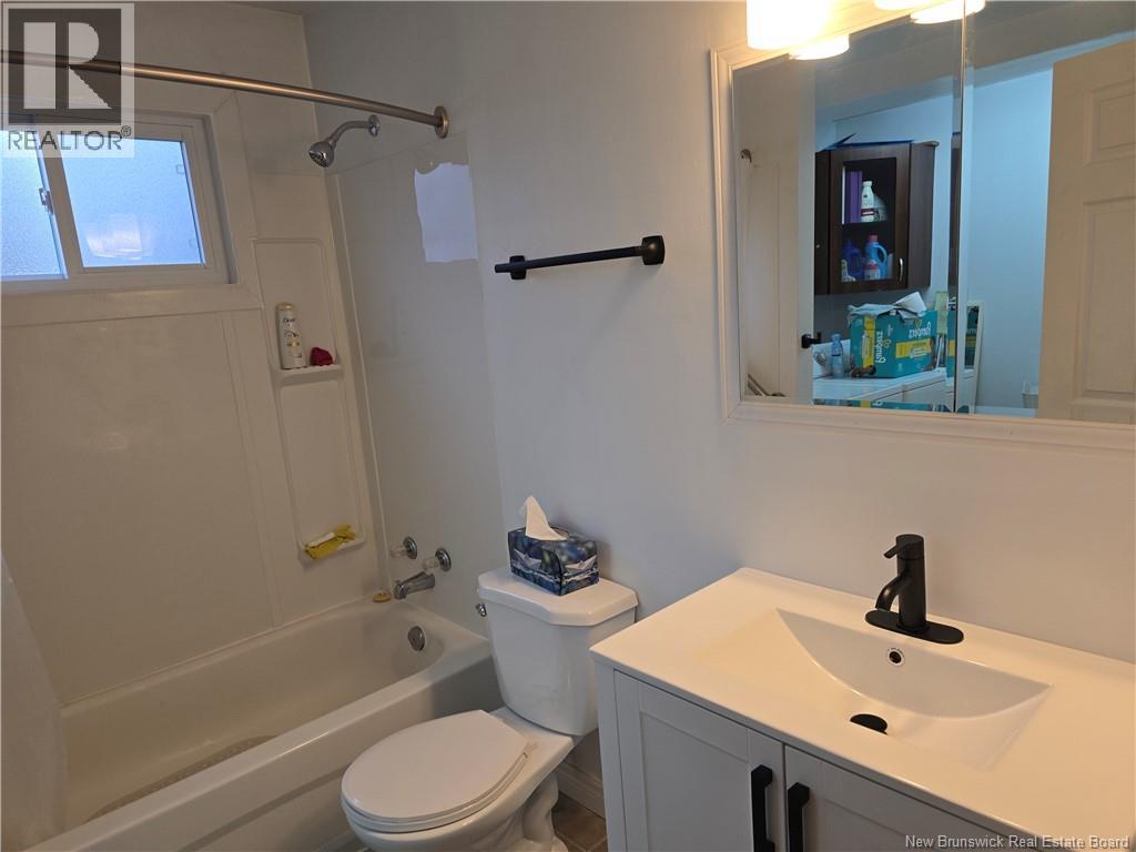 242 Foulem, Beresford, New Brunswick  E8K 1N3 - Photo 14 - NB130263