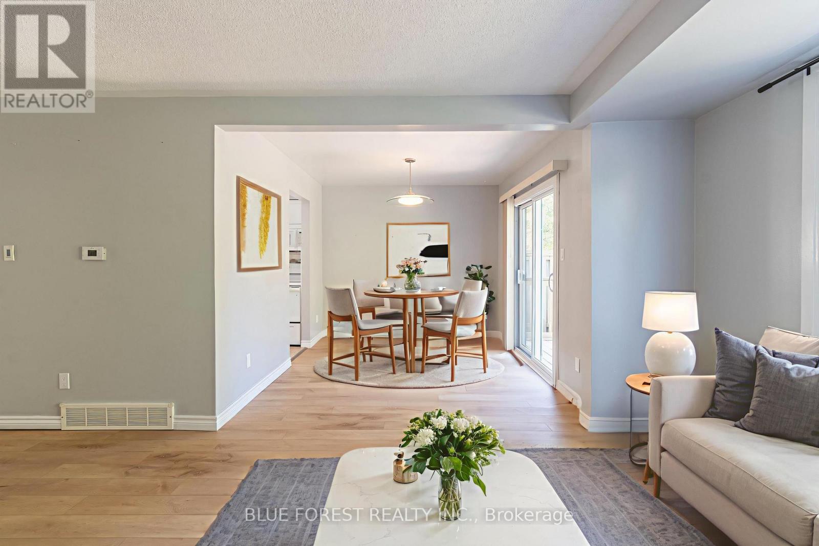 26 Acton Crescent, London South, Ontario  N6E 1W5 - Photo 6 - X12406909