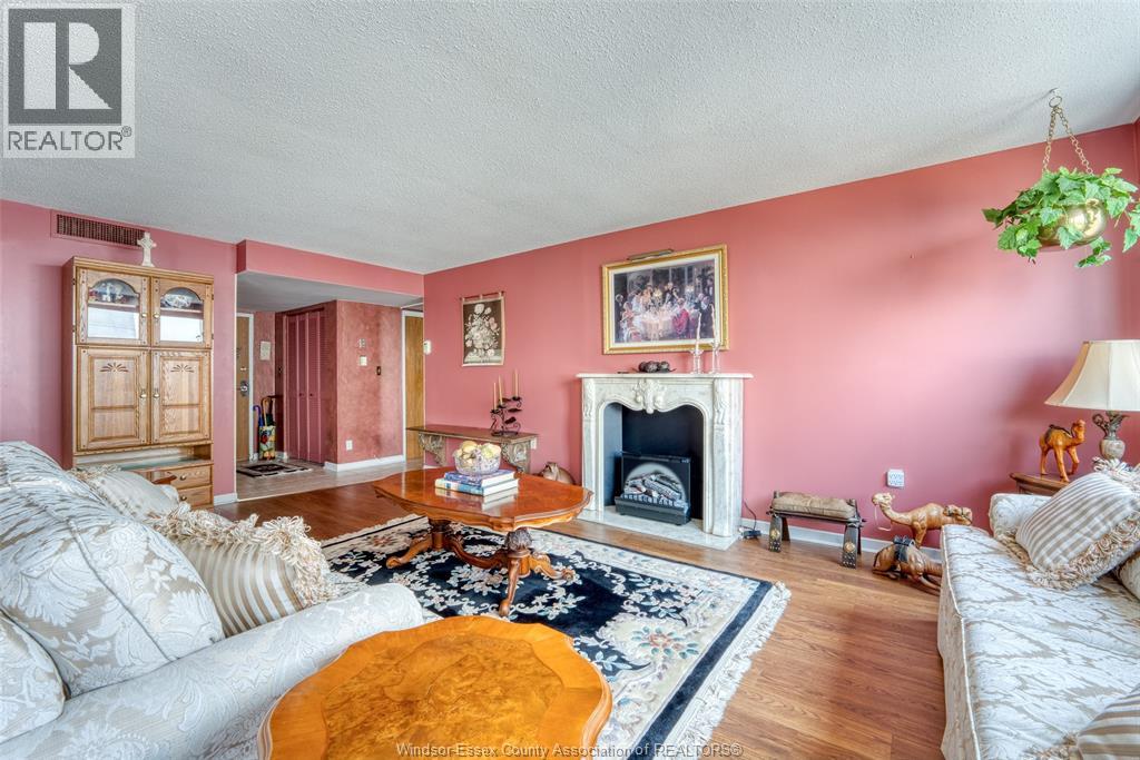 380 Pelissier Unit# 2303, Windsor, Ontario  N9A 6V7 - Photo 7 - 25027195