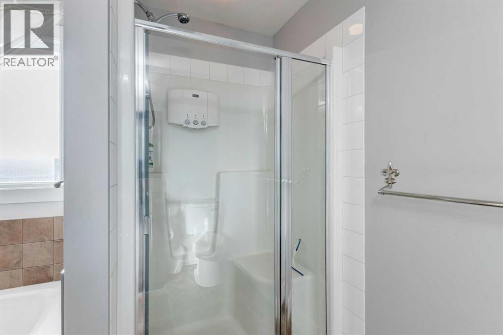 6 Heritage View, Cochrane, Alberta  T4C 0E4 - Photo 20 - A2270660