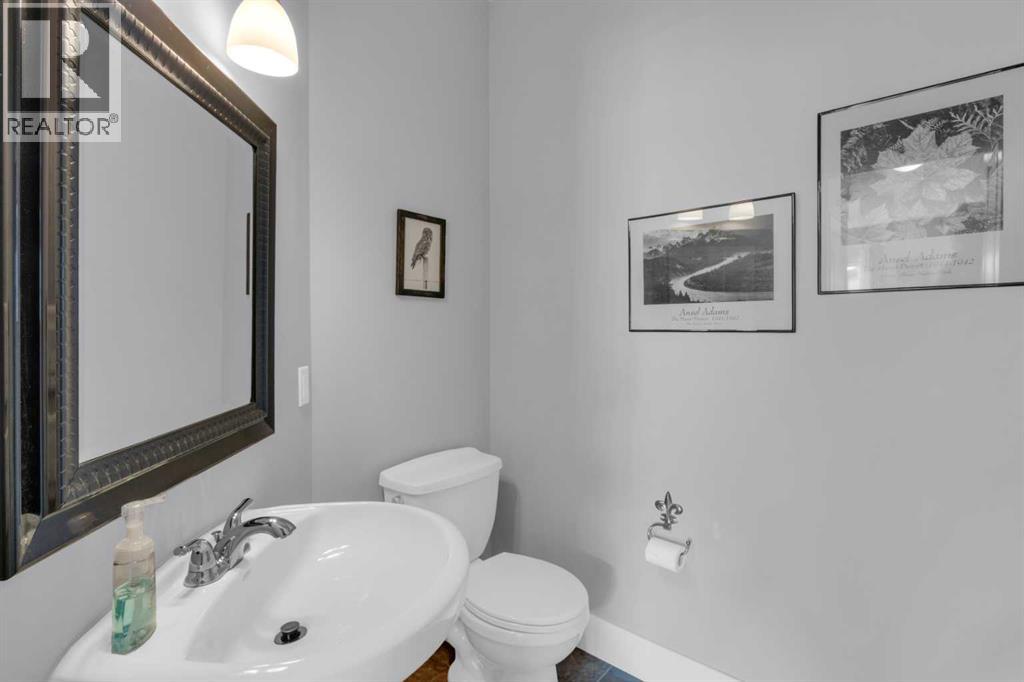 6 Heritage View, Cochrane, Alberta  T4C 0E4 - Photo 14 - A2270660