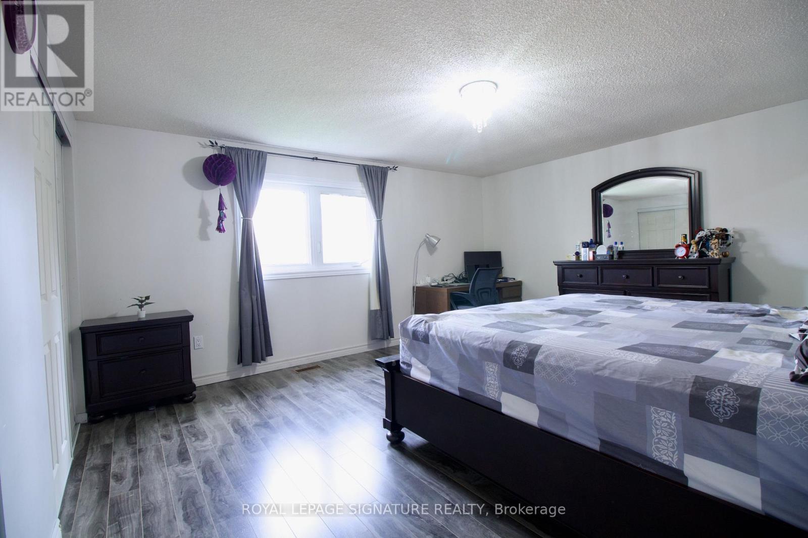 5125 Salishan Circle, Mississauga, Ontario  L5R 3E8 - Photo 30 - W12531104