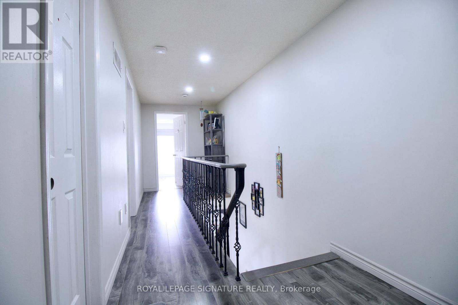 5125 Salishan Circle, Mississauga, Ontario  L5R 3E8 - Photo 29 - W12531104