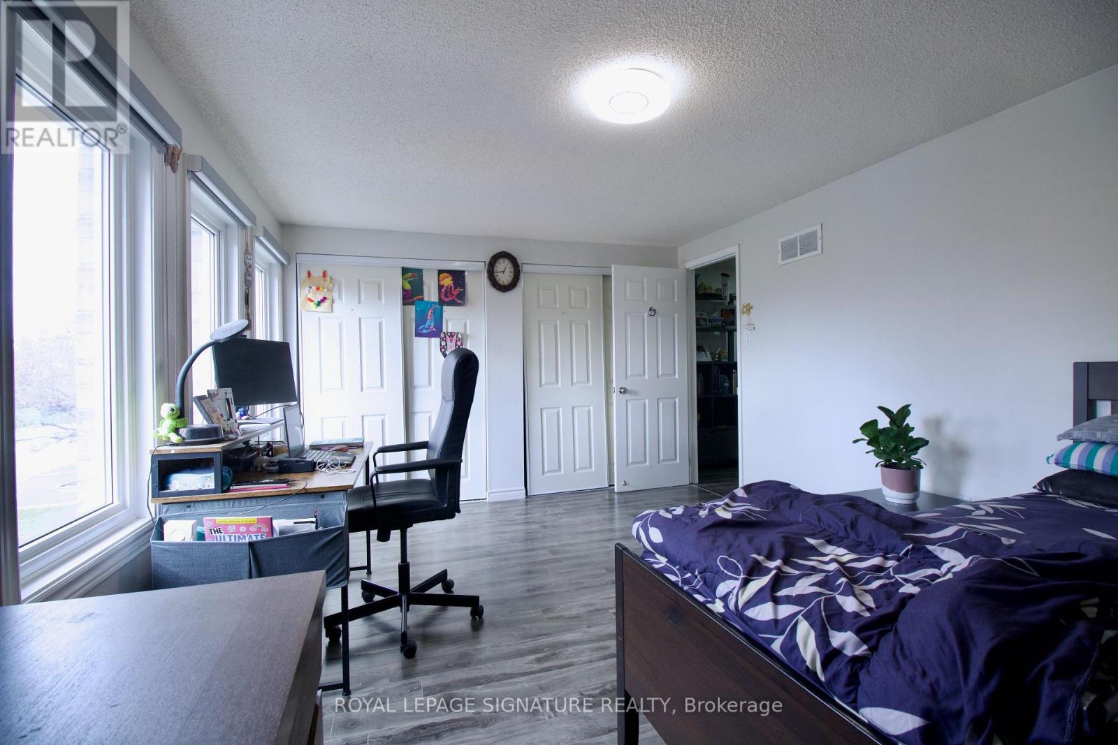 5125 Salishan Circle, Mississauga, Ontario  L5R 3E8 - Photo 39 - W12531104