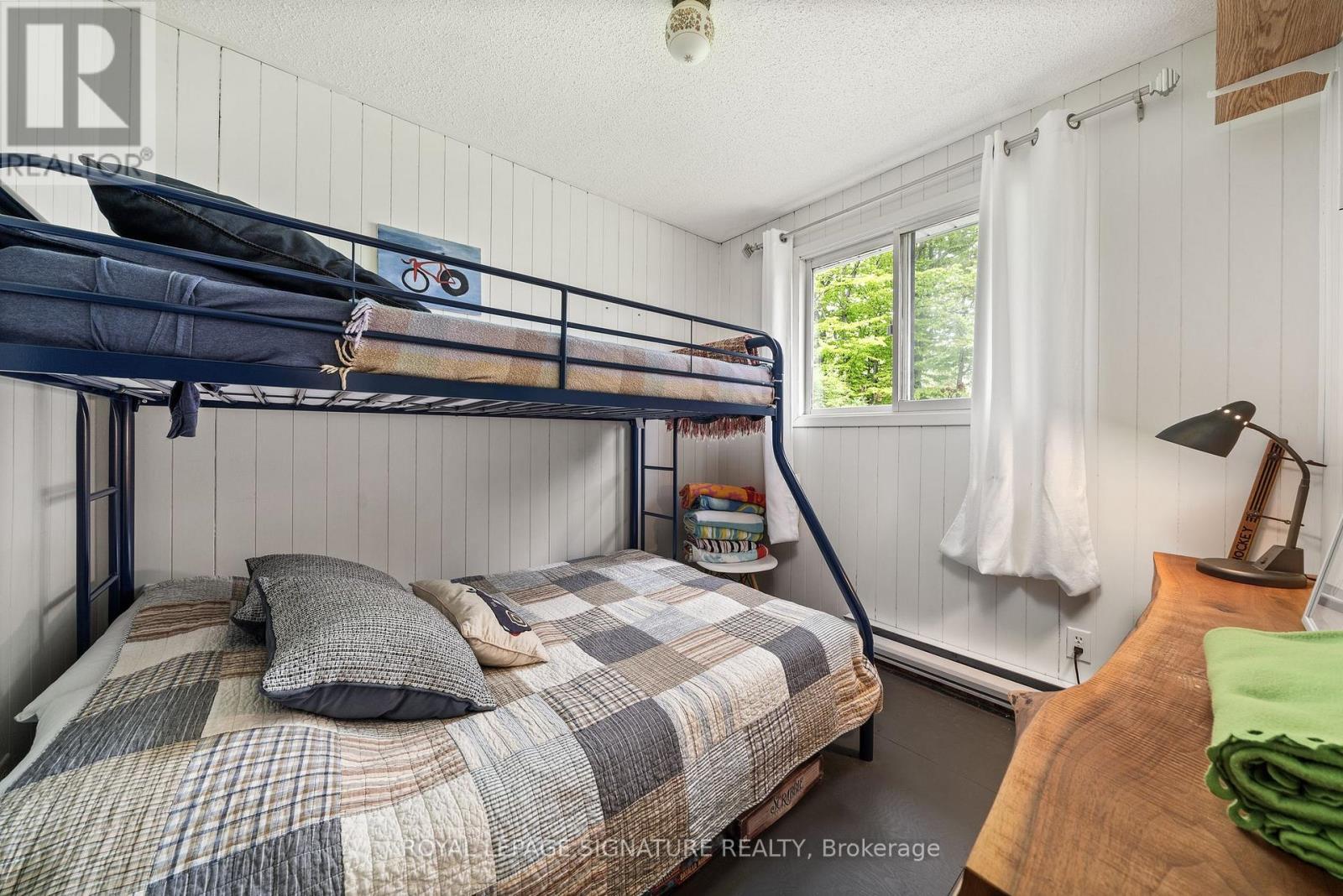 318 Island Road, Prince Edward County, Ontario  K0K 2T0 - Photo 29 - X12449378