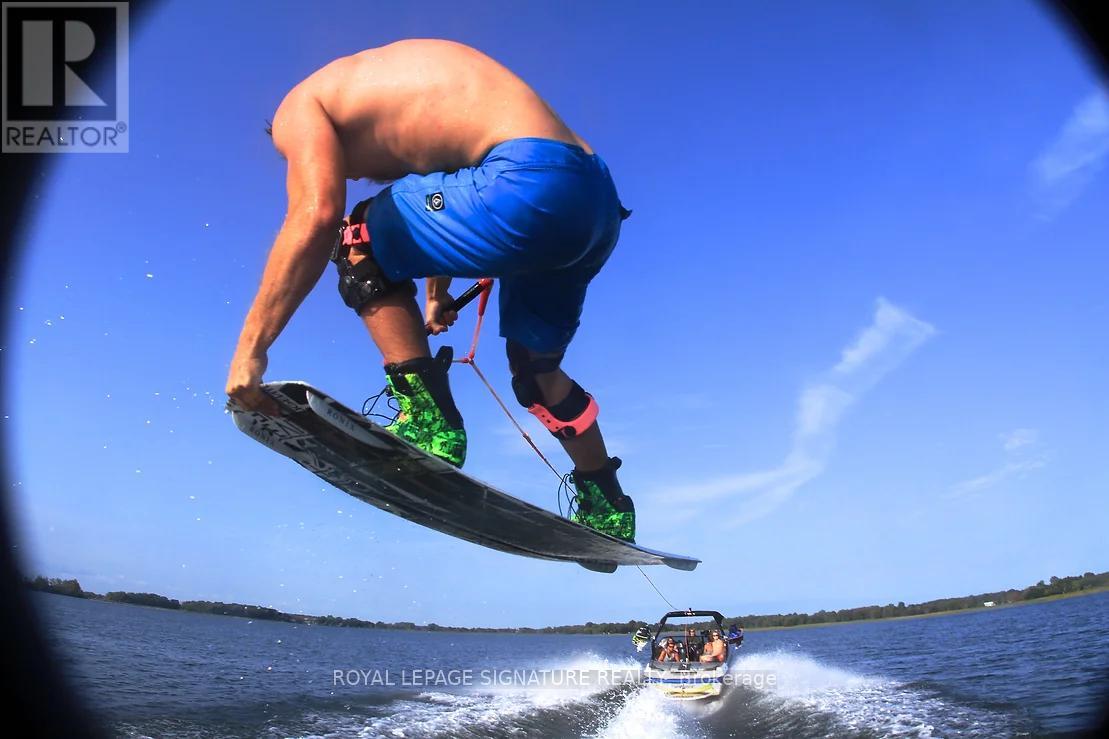 318 Island Road, Prince Edward County, Ontario  K0K 2T0 - Photo 36 - X12449378