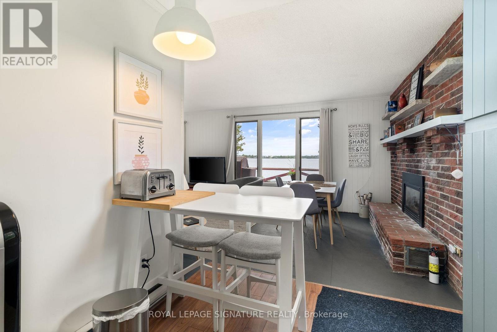 318 Island Road, Prince Edward County, Ontario  K0K 2T0 - Photo 21 - X12449378