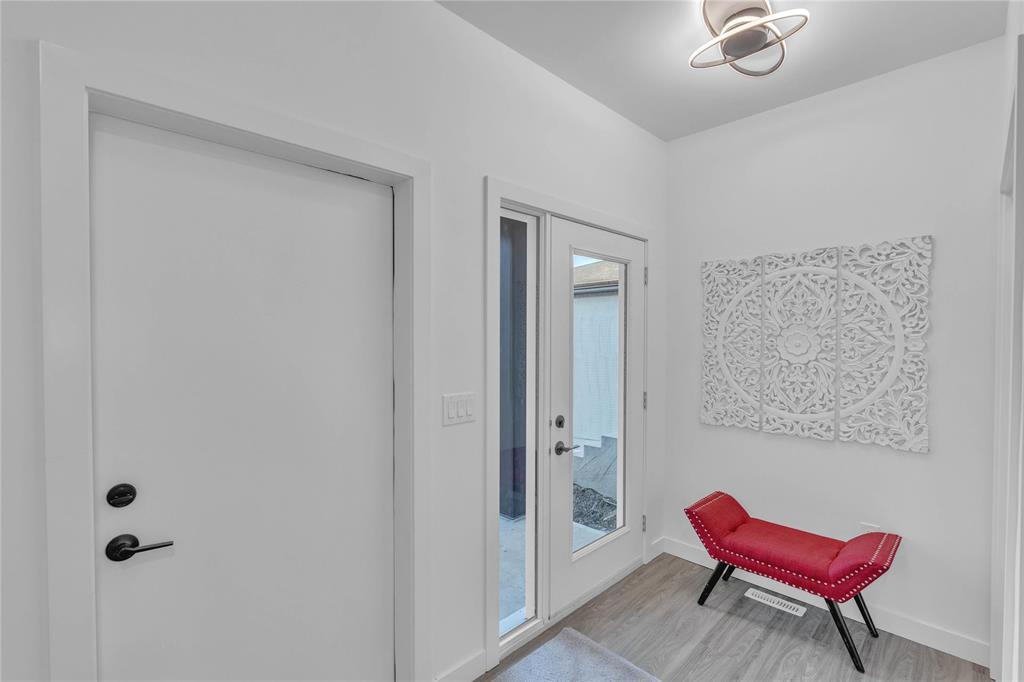 337 Numeracy Lane, Winnipeg, Manitoba  R2P 3A6 - Photo 11 - 202528692