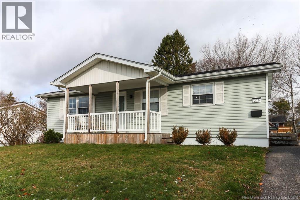 218 Mcnamara Drive, Saint John, New Brunswick  E2J 3L4 - Photo 2 - NB130352