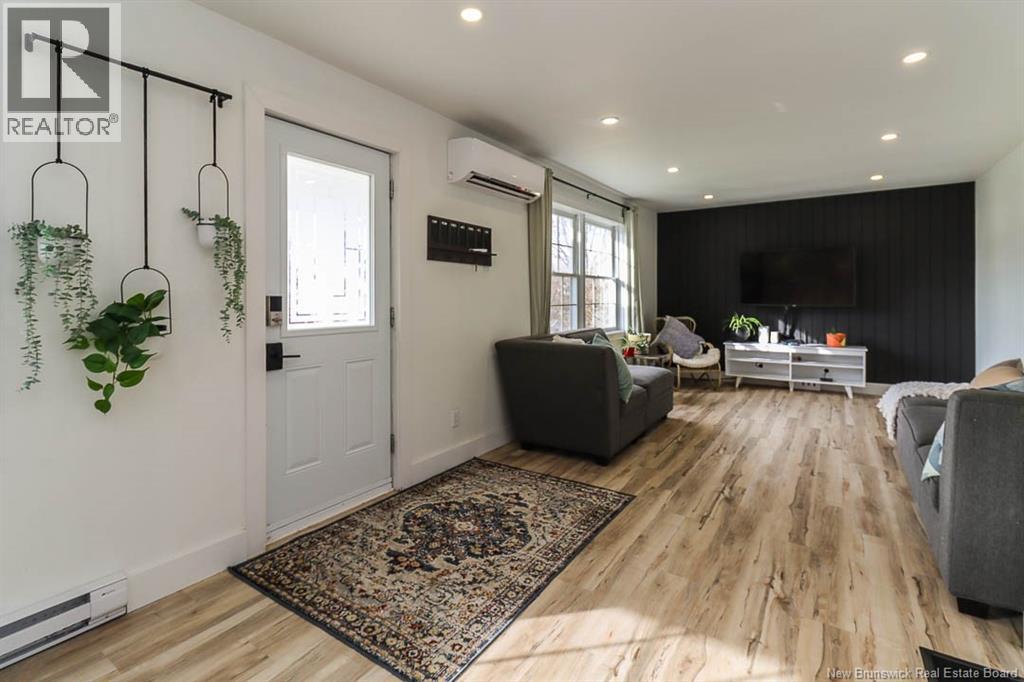 218 Mcnamara Drive, Saint John, New Brunswick  E2J 3L4 - Photo 4 - NB130352