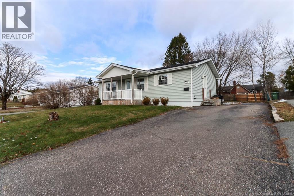 218 Mcnamara Drive, Saint John, New Brunswick  E2J 3L4 - Photo 43 - NB130352
