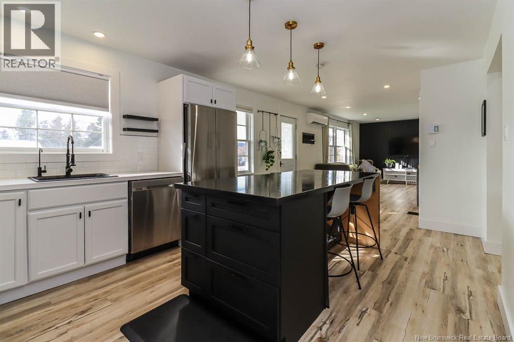 218 Mcnamara Drive, Saint John, New Brunswick  E2J 3L4 - Photo 6 - NB130352
