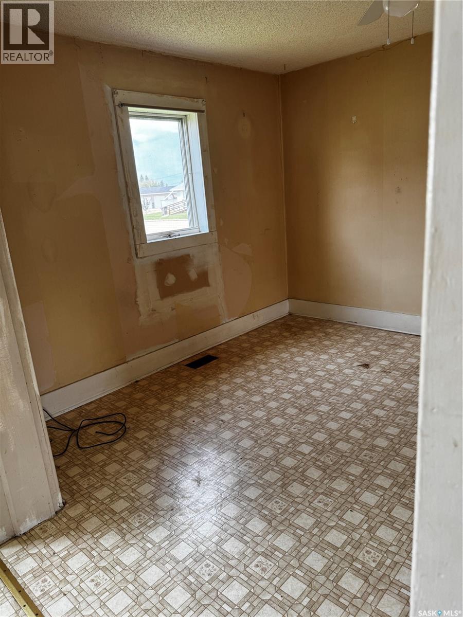 210 2nd Avenue W, Nokomis, Saskatchewan  S0G 3R0 - Photo 16 - SK024339