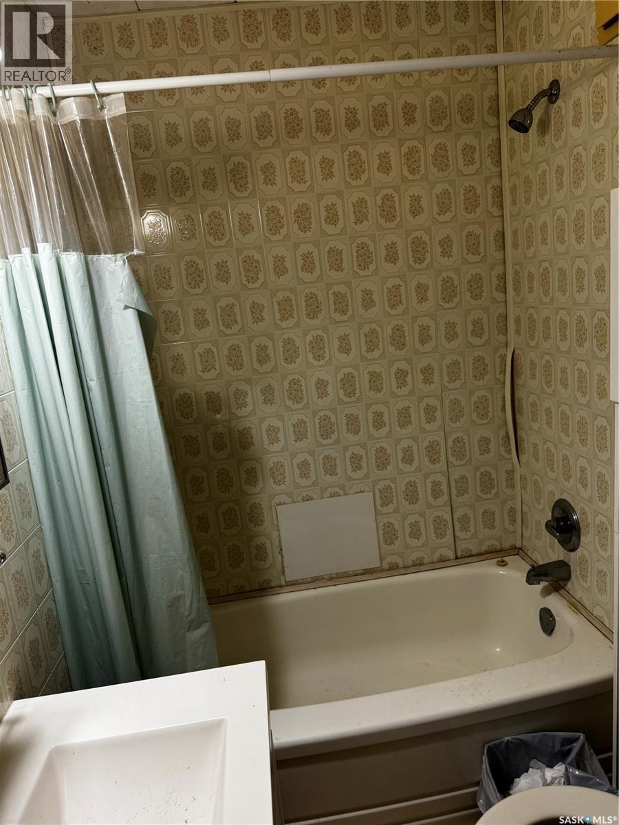 210 2nd Avenue W, Nokomis, Saskatchewan  S0G 3R0 - Photo 7 - SK024339