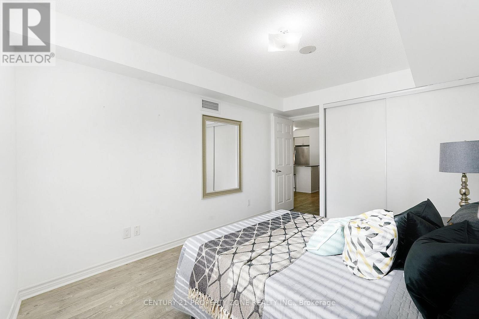 527 - 25 Lower Simcoe Street, Toronto, Ontario  M5J 3A1 - Photo 15 - C12558936