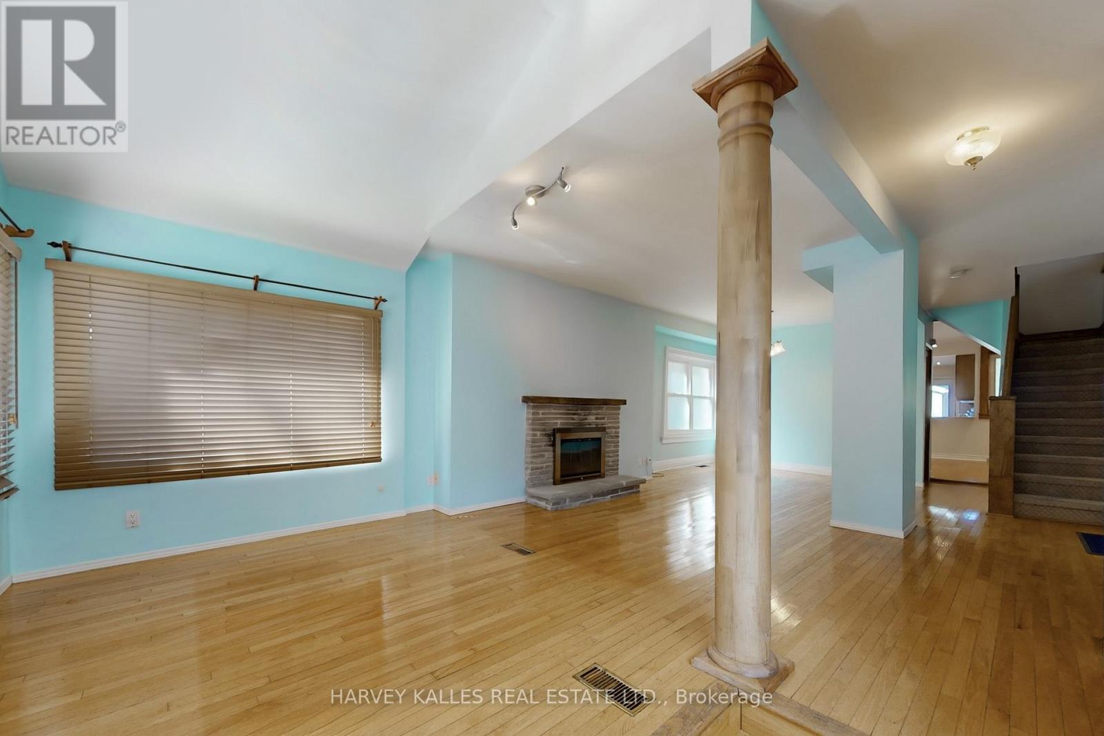 114 Bowood Avenue, Toronto, Ontario  M4N 1Y5 - Photo 10 - C12558948