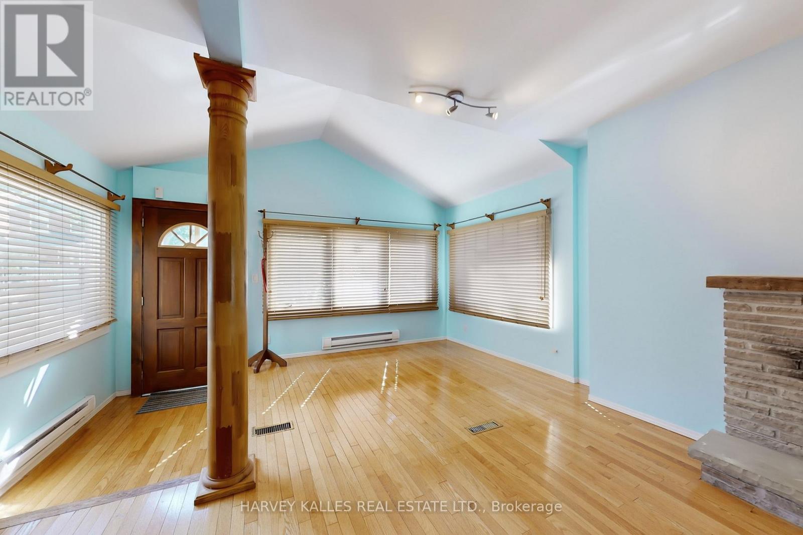 114 Bowood Avenue, Toronto, Ontario  M4N 1Y5 - Photo 7 - C12558948