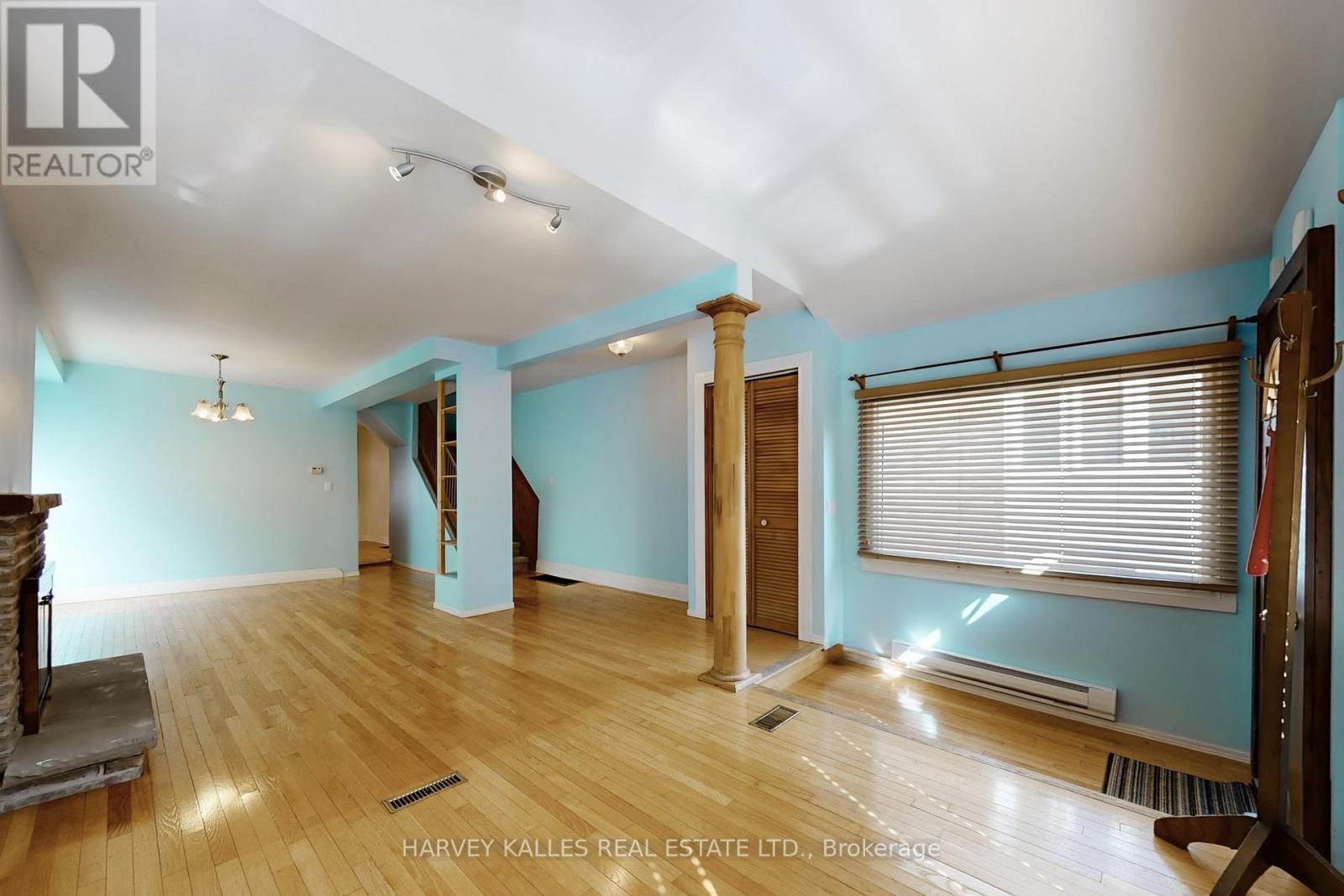 114 Bowood Avenue, Toronto, Ontario  M4N 1Y5 - Photo 9 - C12558948