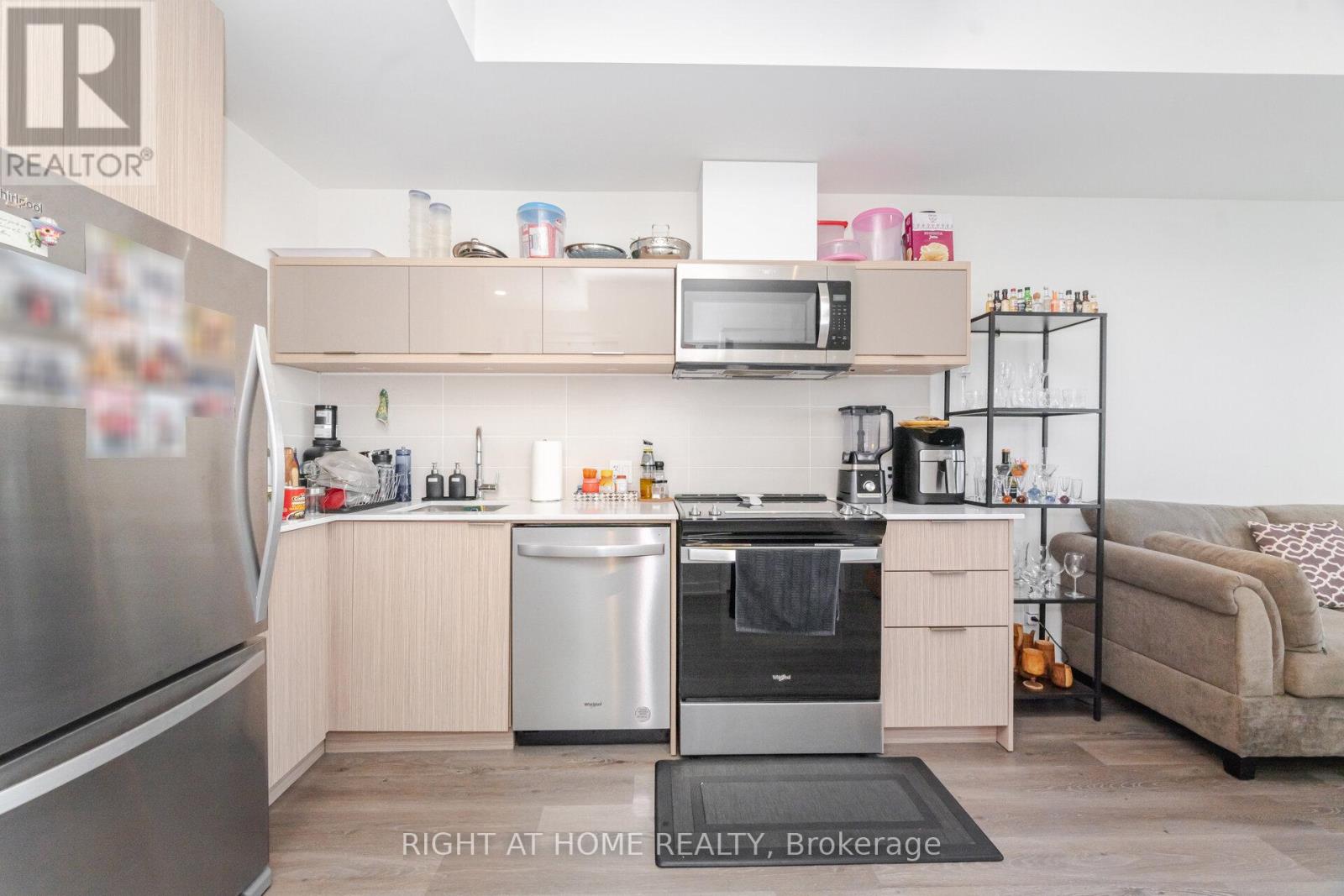 2003 - 10 Deerlick Court, Toronto, Ontario  M3A 0A7 - Photo 9 - C12558992