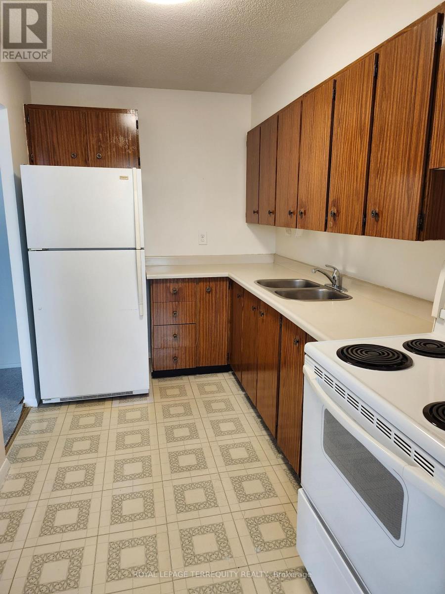 202 - 30 Sunrise Avenue, Toronto, Ontario  M4A 2R3 - Photo 7 - C12559002