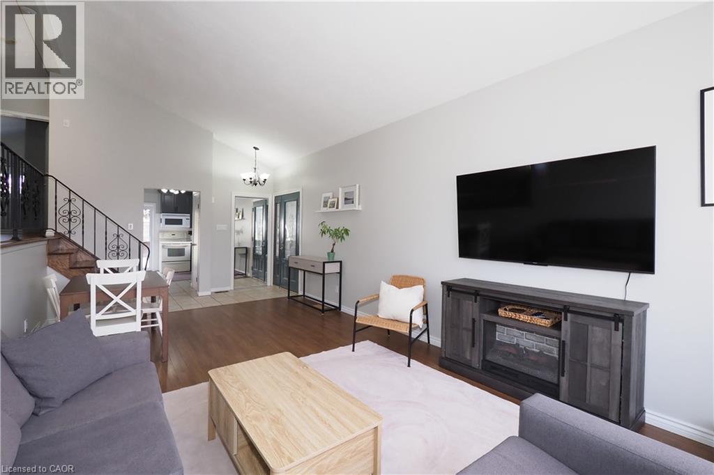 132 Montcalm Drive, Kitchener, Ontario  N2B 2R5 - Photo 12 - 40789321