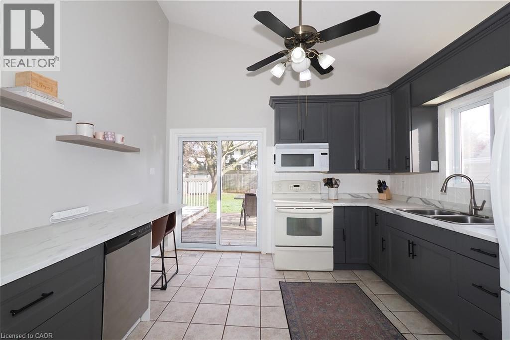 132 Montcalm Drive, Kitchener, Ontario  N2B 2R5 - Photo 13 - 40789321