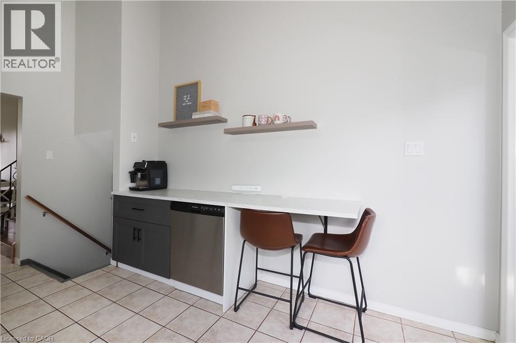 132 Montcalm Drive, Kitchener, Ontario  N2B 2R5 - Photo 16 - 40789321