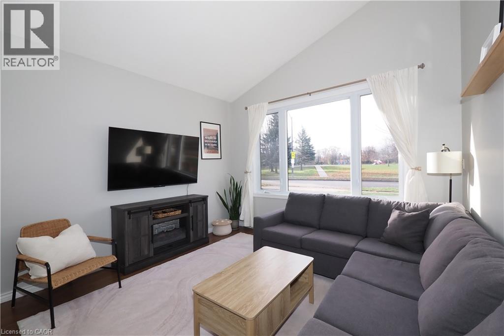 132 Montcalm Drive, Kitchener, Ontario  N2B 2R5 - Photo 9 - 40789321