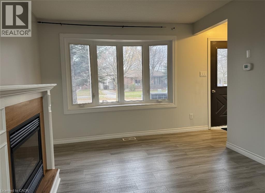 467 Drummerhill Crescent, Waterloo, Ontario  N2T 1G3 - Photo 3 - 40789043