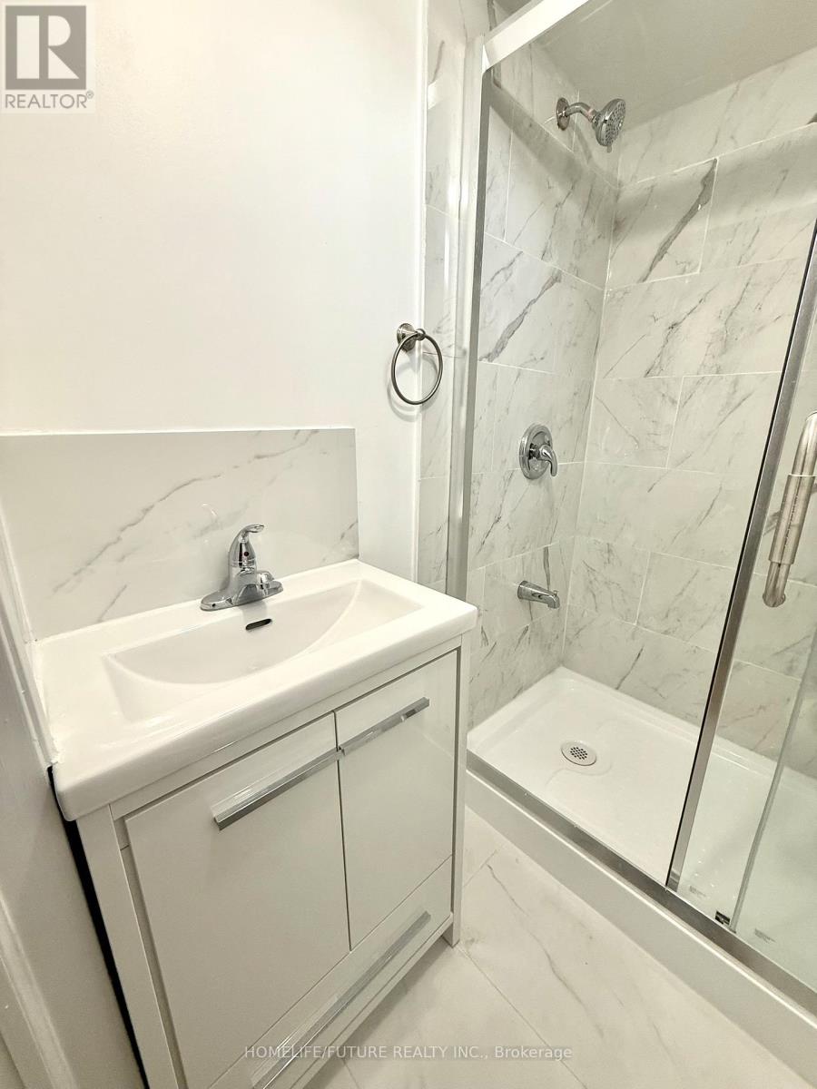 86 Robinson Crescent, Whitby, Ontario  L1N 6W5 - Photo 42 - E12558926