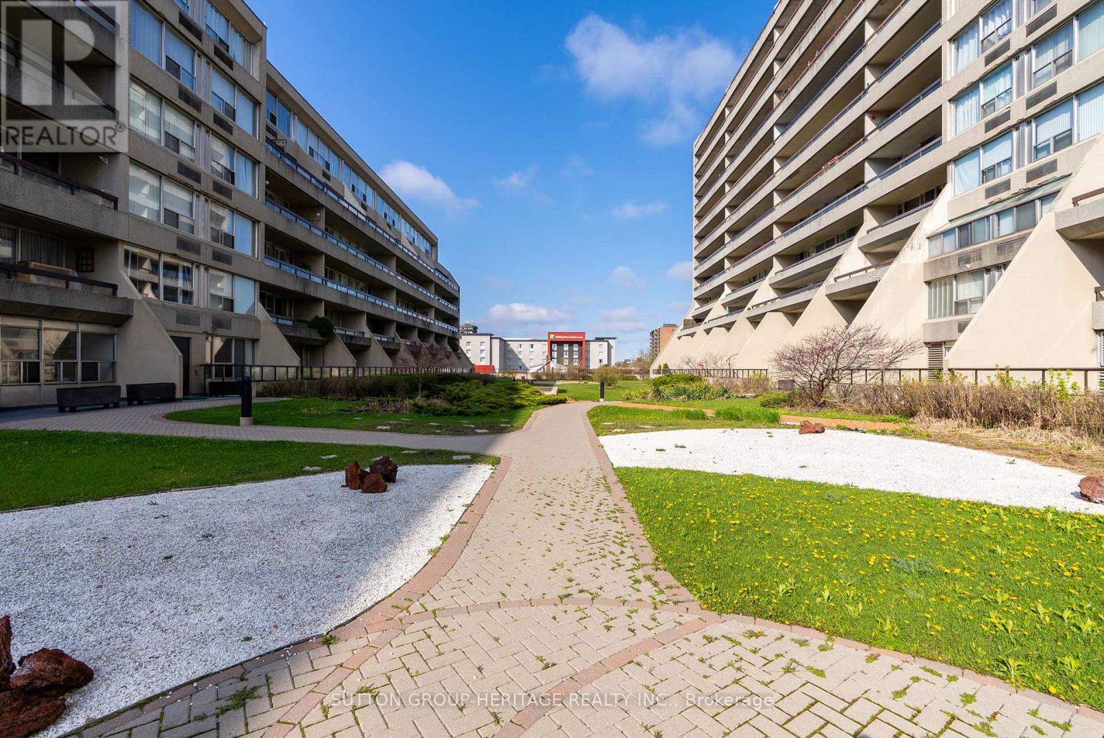 220 - 50 Richmond Street E, Oshawa, Ontario  L1G 7C7 - Photo 42 - E12558960