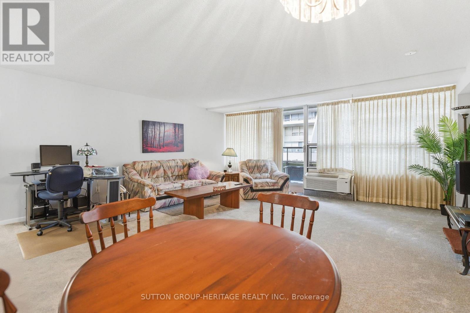 220 - 50 Richmond Street E, Oshawa, Ontario  L1G 7C7 - Photo 7 - E12558960