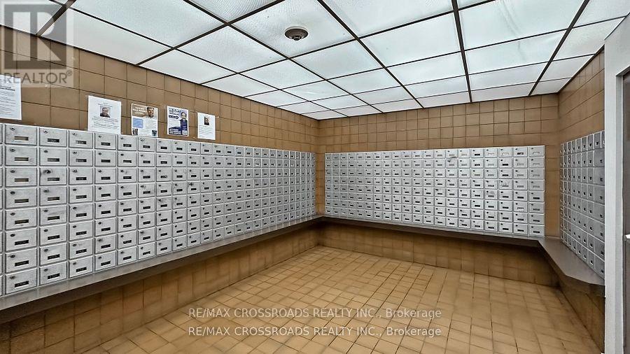 1202 - 5 Massey Square, Toronto, Ontario  M4C 5L6 - Photo 37 - E12558964